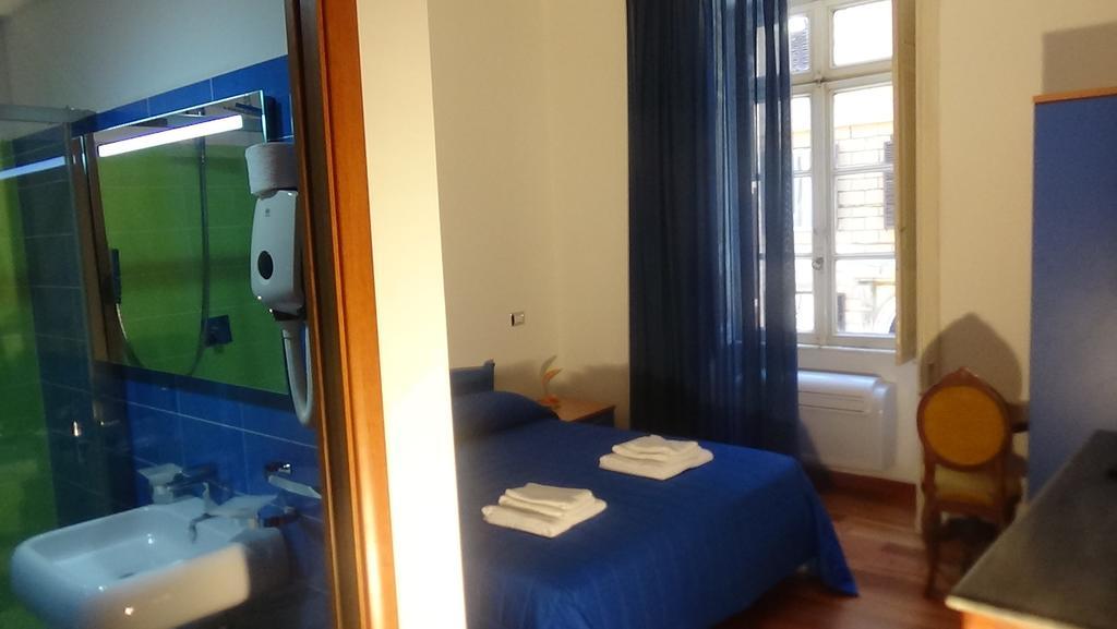 Bed And Breakfast Adduci'S House โรม ภายนอก รูปภาพ