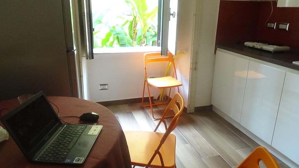 Bed And Breakfast Adduci'S House โรม ภายนอก รูปภาพ